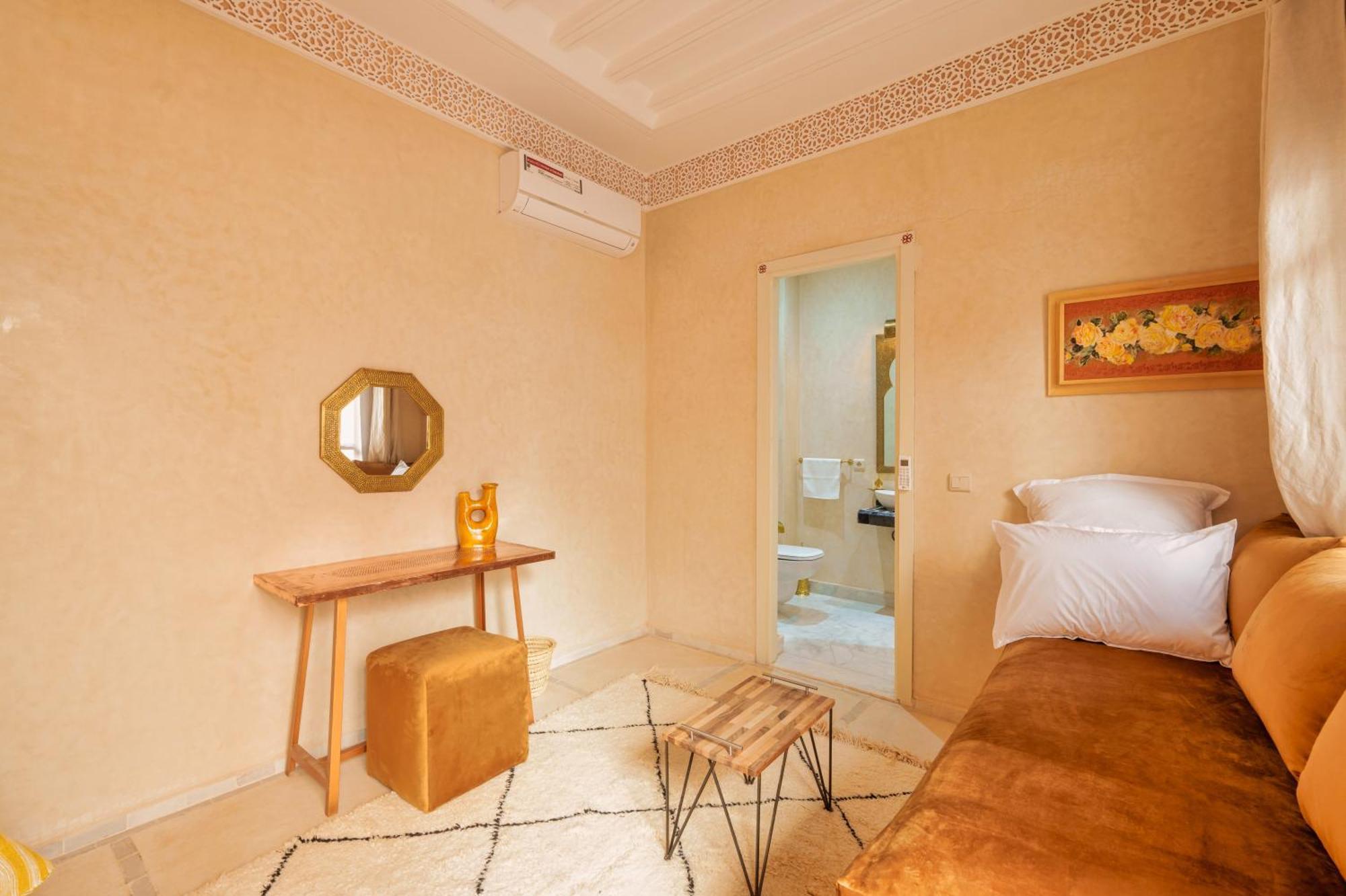 Riad Dar Arwa マラケシュ エクステリア 写真